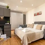 Appartamento Sparano Mood 170 *